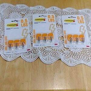 3M Command Strip 3-Pk Bundle Of Damage-Free Hanging Small Wire Hooks W/Strips